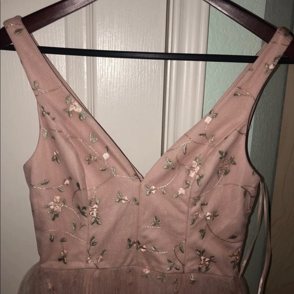 NWT Blush Floral Prom Dress - Picture 3 of 8